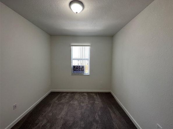 2437 NW 131st Cir, Miami FL 33167