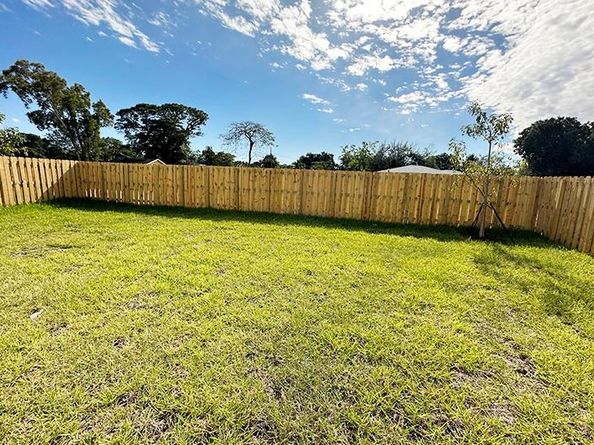 2437 NW 131st Cir, Miami FL 33167