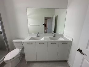 2437 NW 131st Cir, Miami FL 33167