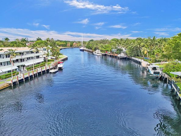 818 SE 4th St 202, Fort Lauderdale FL 33301