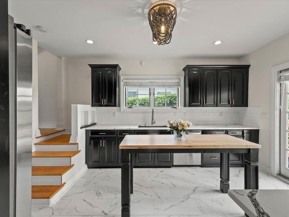 221 Greymon Drive, West Palm Beach FL 33405