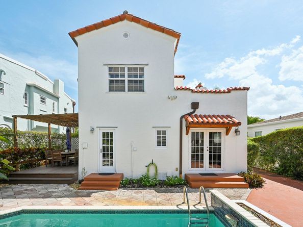 221 Greymon Drive, West Palm Beach FL 33405