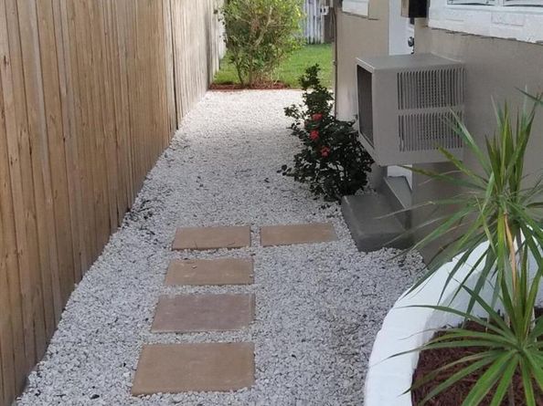 1000 NE 17th Court, Fort Lauderdale FL 33305