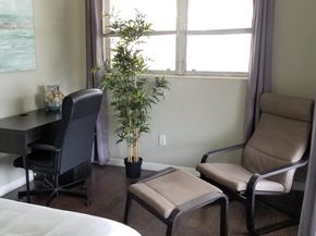 1000 NE 17th Court, Fort Lauderdale FL 33305