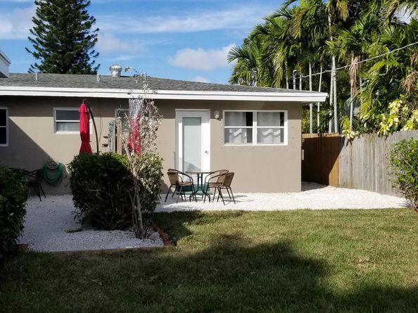 1000 NE 17th Court, Fort Lauderdale FL 33305