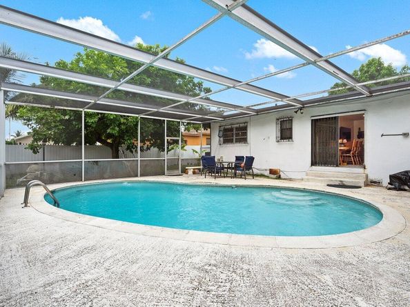 1045 NW 47th Terrace, Miami FL 33127