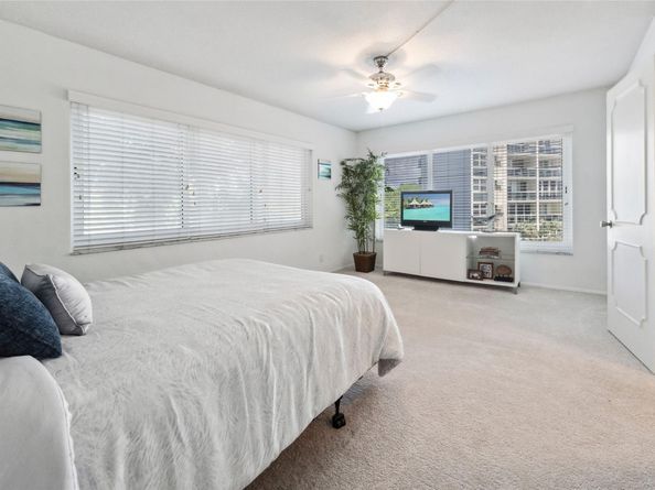 1151 N Fort Lauderdale Beach Blvd 2B, Fort Lauderdale FL 33304