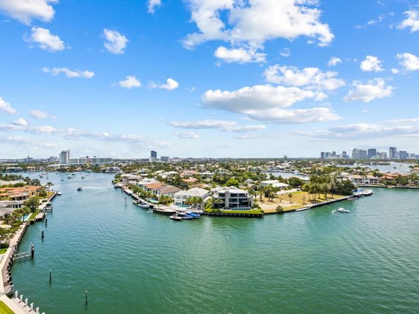 3055 Harbor Dr 1403, Fort Lauderdale FL 33316