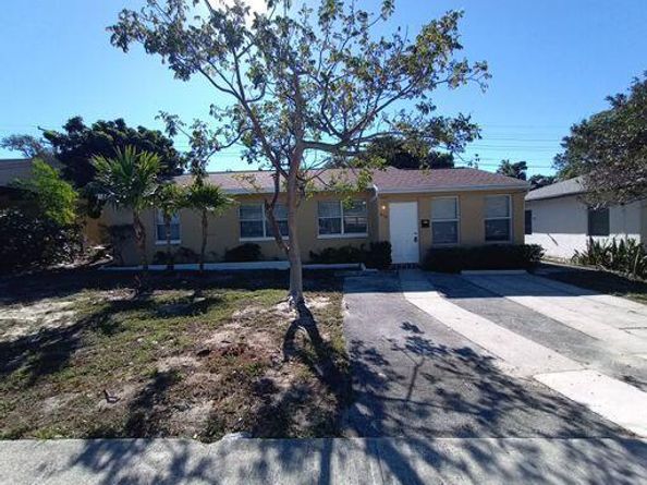 918 45th Street, West Palm Beach FL 33407