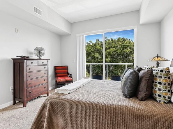 2301 Wilton Dr R303, Wilton Manors FL 33305