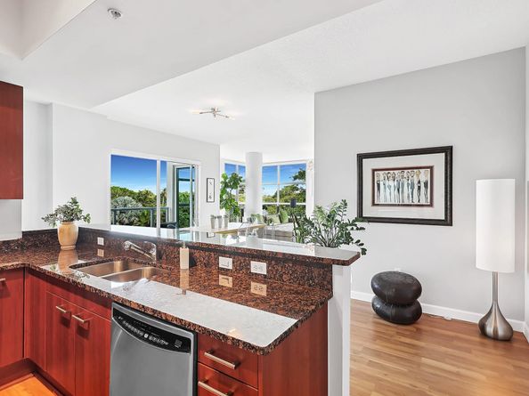 2301 Wilton Dr R303, Wilton Manors FL 33305
