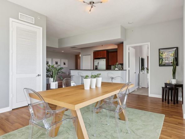 2301 Wilton Dr R303, Wilton Manors FL 33305