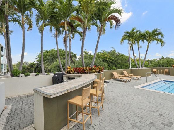 2301 Wilton Dr R303, Wilton Manors FL 33305