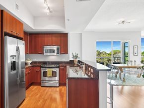 2301 Wilton Dr R303, Wilton Manors FL 33305