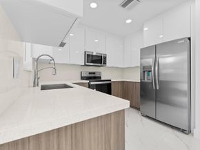 1660 SW 22nd Ave, Fort Lauderdale FL 33312