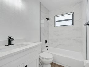 1302 S 22nd Ct, Hollywood FL 33020