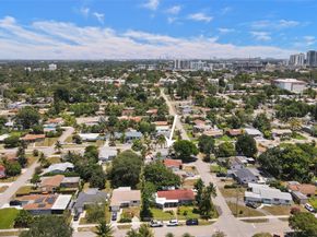 1302 S 22nd Ct, Hollywood FL 33020