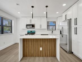 1302 S 22nd Ct, Hollywood FL 33020