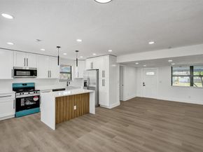 1302 S 22nd Ct, Hollywood FL 33020
