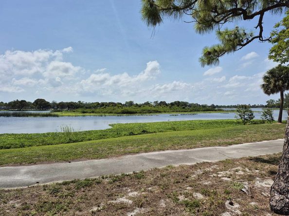 1518 Lee Court, Lake Worth FL 33461