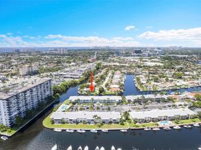 931 SE 9th Ave 17, Pompano Beach FL 33060