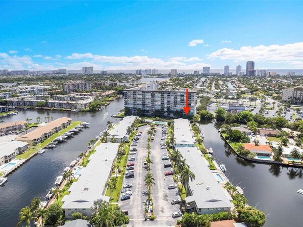 931 SE 9th Ave 17, Pompano Beach FL 33060