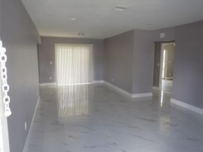 601 SW 69th Way, Pembroke Pines FL 33023