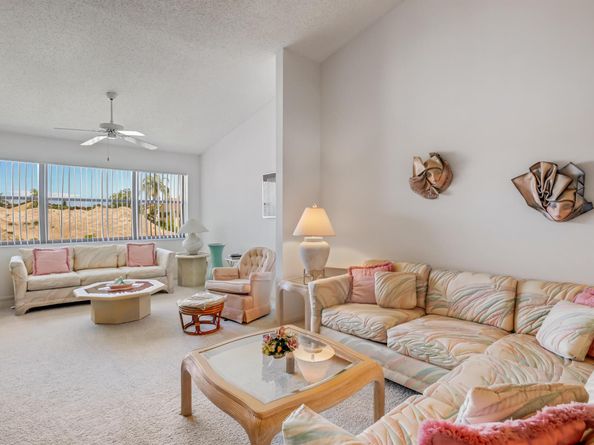 7610 Tahiti Lane 201, Lake Worth FL 33467