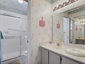 7610 Tahiti Lane 201, Lake Worth FL 33467