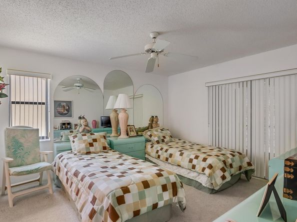 7610 Tahiti Lane 201, Lake Worth FL 33467