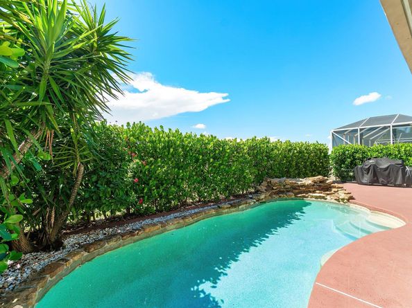 1115 Avondale Court, West Palm Beach FL 33409