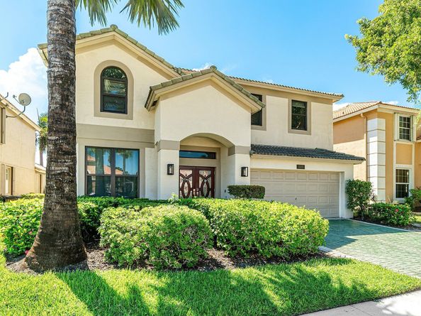 1115 Avondale Court, West Palm Beach FL 33409