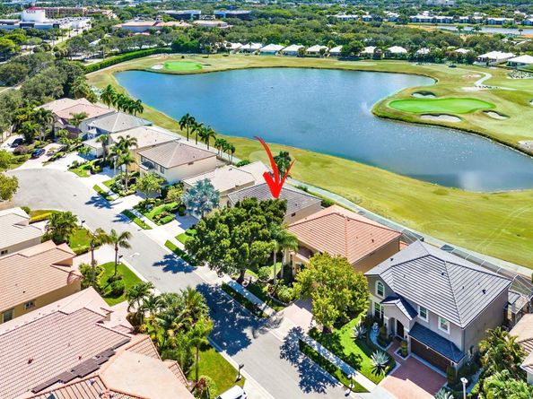 1115 Avondale Court, West Palm Beach FL 33409