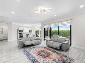 1115 Avondale Court, West Palm Beach FL 33409