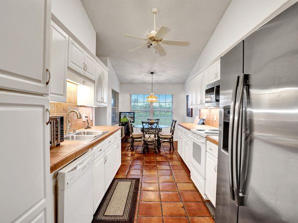 10303 N Andover Coach Lane B1, Lake Worth FL 33449