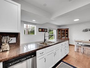 1201 N Old Hiatus Rd, Plantation FL 33323