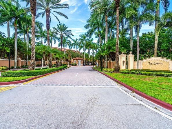 4856 N State Rd 7 1108, Coconut Creek FL 33073