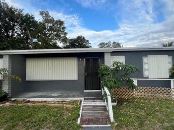 16230 NW 27th Ct