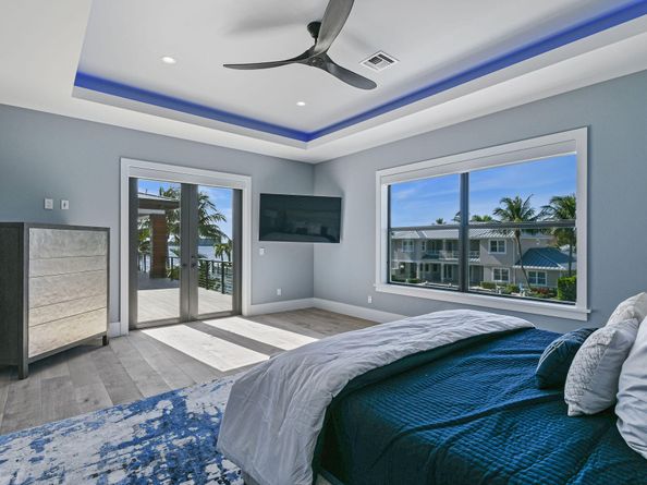 1060 Fairview Lane, Singer Island FL 33404