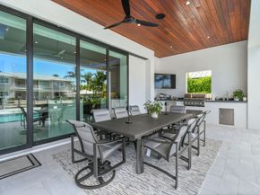 1060 Fairview Lane, Singer Island FL 33404