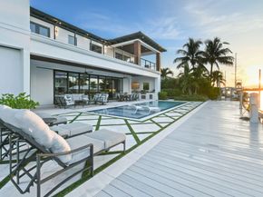 1060 Fairview Lane, Singer Island FL 33404