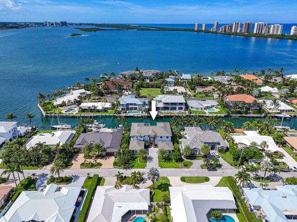 1060 Fairview Lane, Singer Island FL 33404
