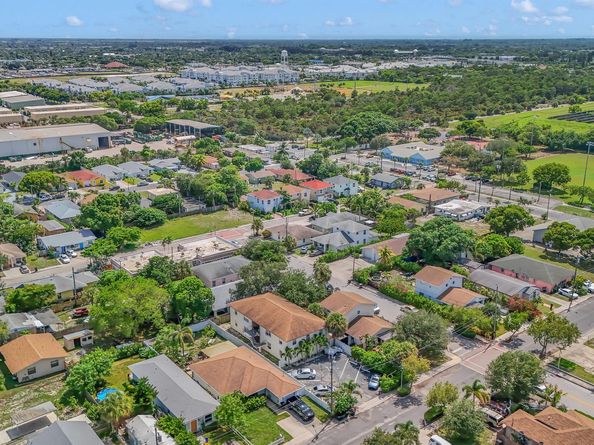 715 Washington Avenue 14, Lake Worth Beach FL 33460