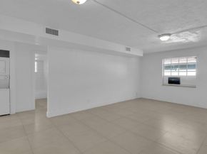715 Washington Avenue 14, Lake Worth Beach FL 33460