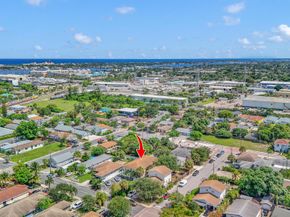 715 Washington Avenue 14, Lake Worth Beach FL 33460