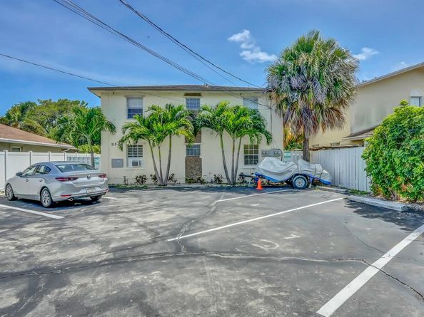 715 Washington Avenue 14, Lake Worth Beach FL 33460