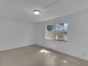 715 Washington Avenue 14, Lake Worth Beach FL 33460