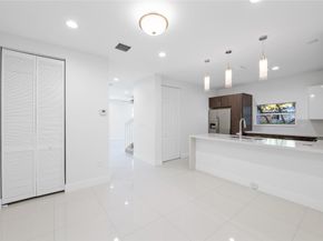 324 SW 14th Ct 324, Fort Lauderdale FL 33315