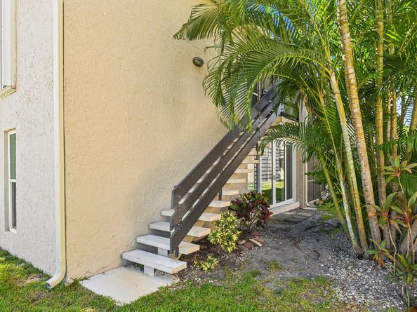 5226 NE 6th Ave H33, Fort Lauderdale FL 33334