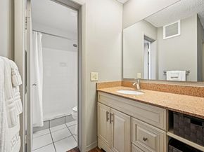 5226 NE 6th Ave H33, Fort Lauderdale FL 33334